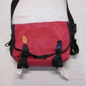 Timbuk2 messenger bag classic crossbody size S solid red